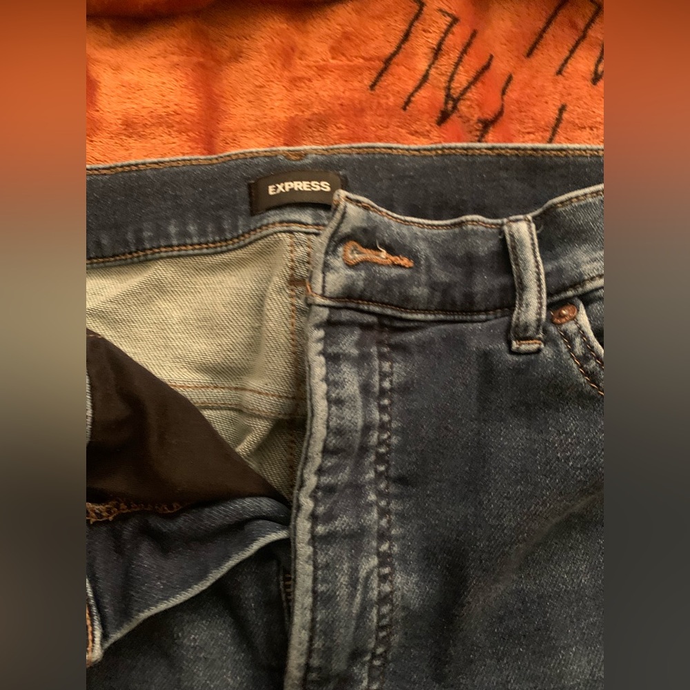 Express Jeans - Picture 3 of 3